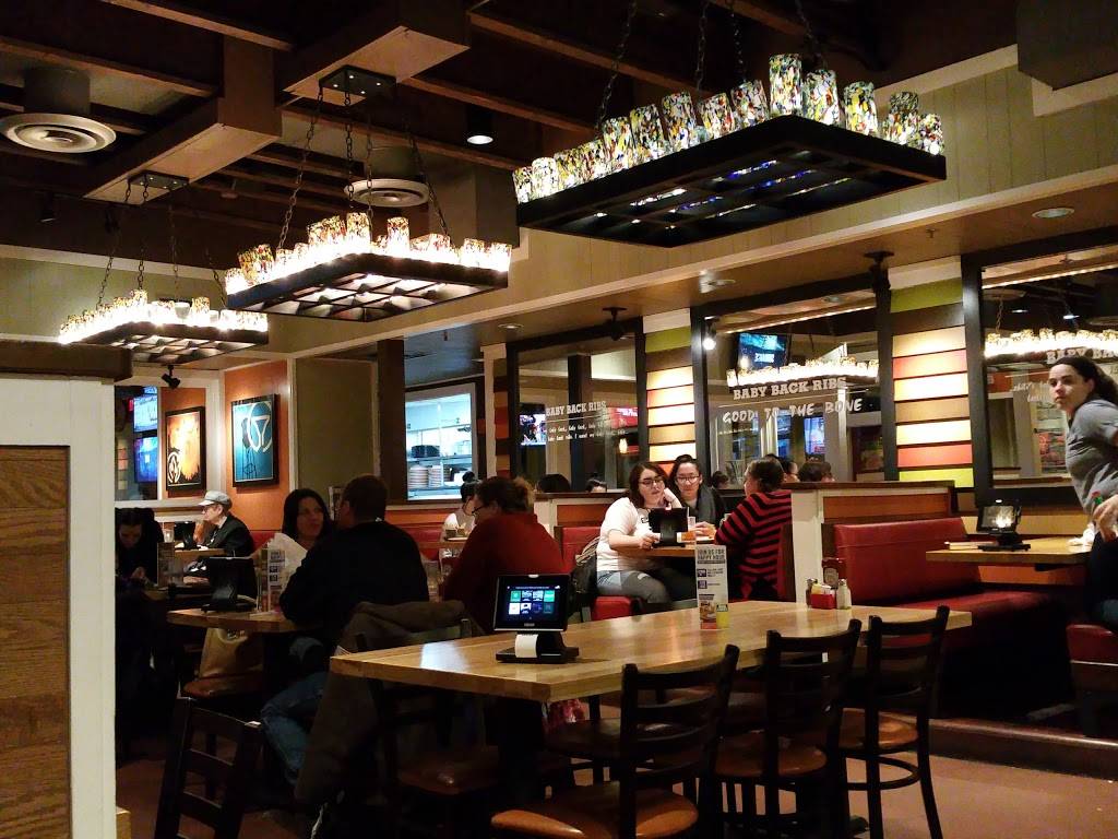 Chilis Grill & Bar | meal takeaway | 2750 N Salisbury Blvd, Salisbury, MD 21801, USA | 4108604700 OR +1 410-860-4700