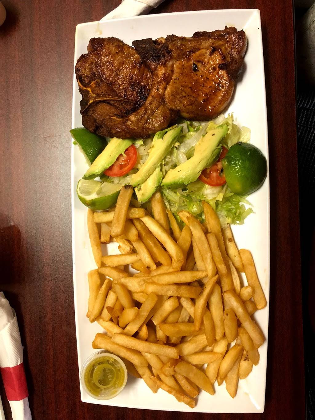 Sabor Latino | restaurant | 223 NE Front St, Milford, DE 19963, USA | 3024244403 OR +1 302-424-4403