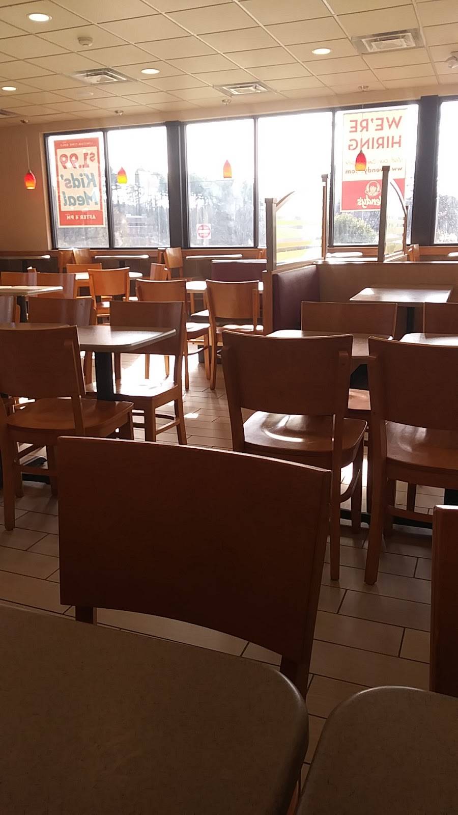 Wendys | restaurant | 359 Turnpike Rd, Southborough, MA 01772, USA | 5084601300 OR +1 508-460-1300