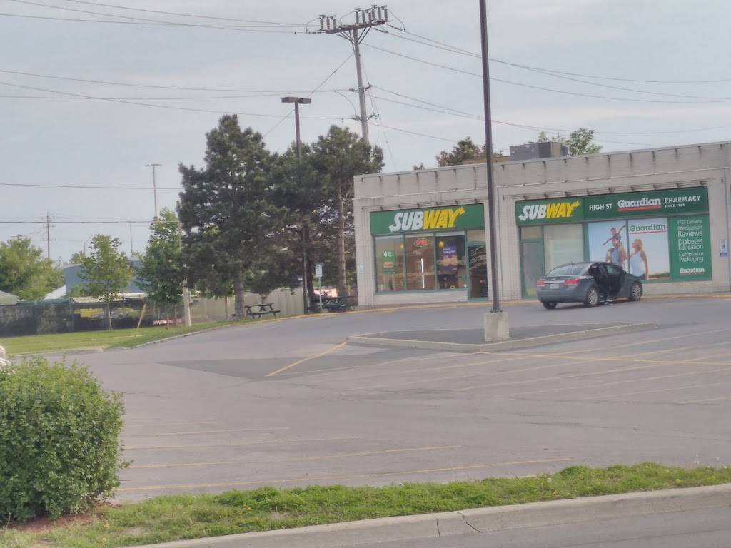 Subway | restaurant | Park Lane Plaza, 815 High St, Peterborough, ON K9J 8J9, Canada | 7057410629 OR +1 705-741-0629