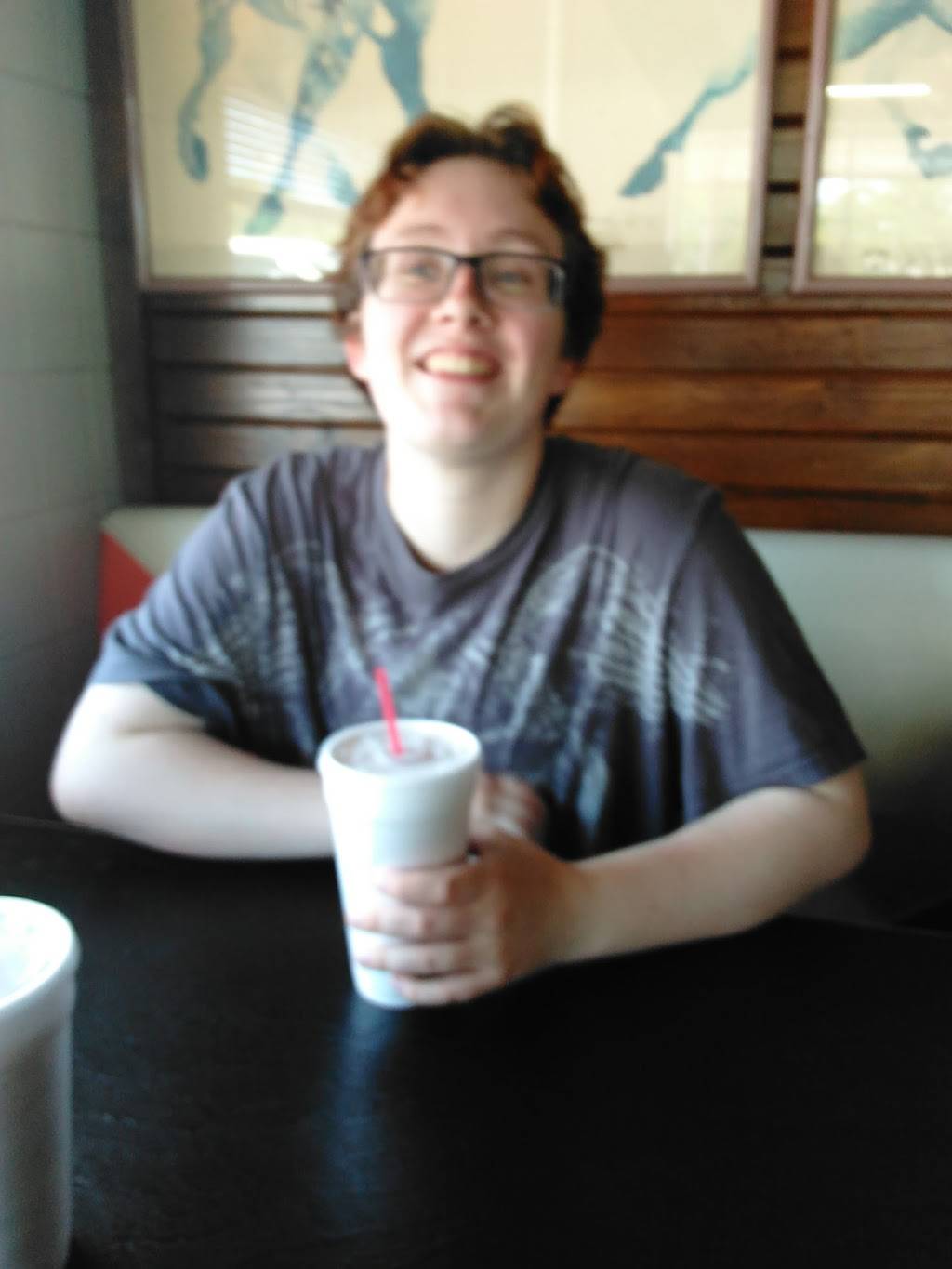 Burger Box | restaurant | 2520 W Park Row Dr, Pantego, TX 76013, USA | 8172771201 OR +1 817-277-1201