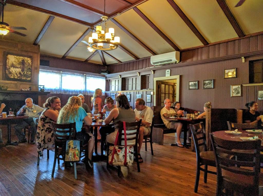 Dimmick Inn & Steakhouse | restaurant | 101 E Harford St, Milford, PA 18337, USA | 5702964021 OR +1 570-296-4021