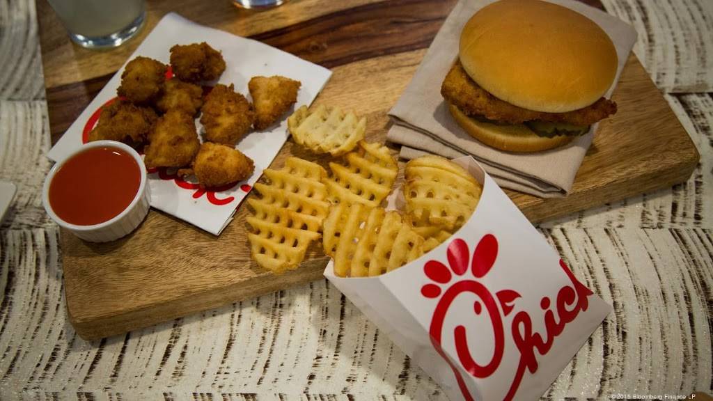 Chick-fil-A | restaurant | 7602 Trailside Drive, West Chester Township, OH 45069, USA | 5137770200 OR +1 513-777-0200