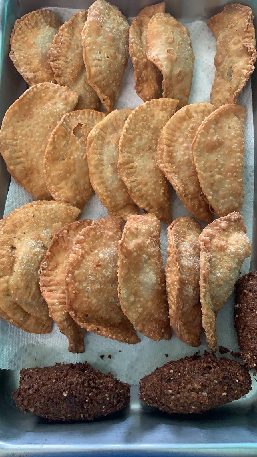 La Kasita | restaurant | 2610 Fowler St, Fort Myers, FL 33901, USA | 2396898864 OR +1 239-689-8864