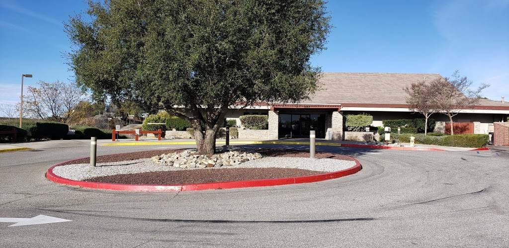 Oak Valley Diner | restaurant | 1888 Golf Club Dr, Beaumont, CA 92223, USA | 9518451922 OR +1 951-845-1922