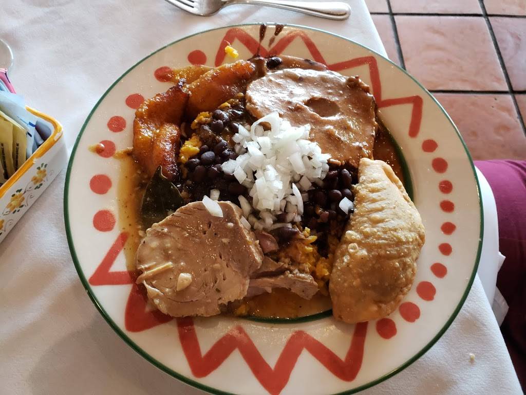 Columbia Restaurant | restaurant | 2117 E 7th Ave, Tampa, FL 33605, USA | 8132484961 OR +1 813-248-4961