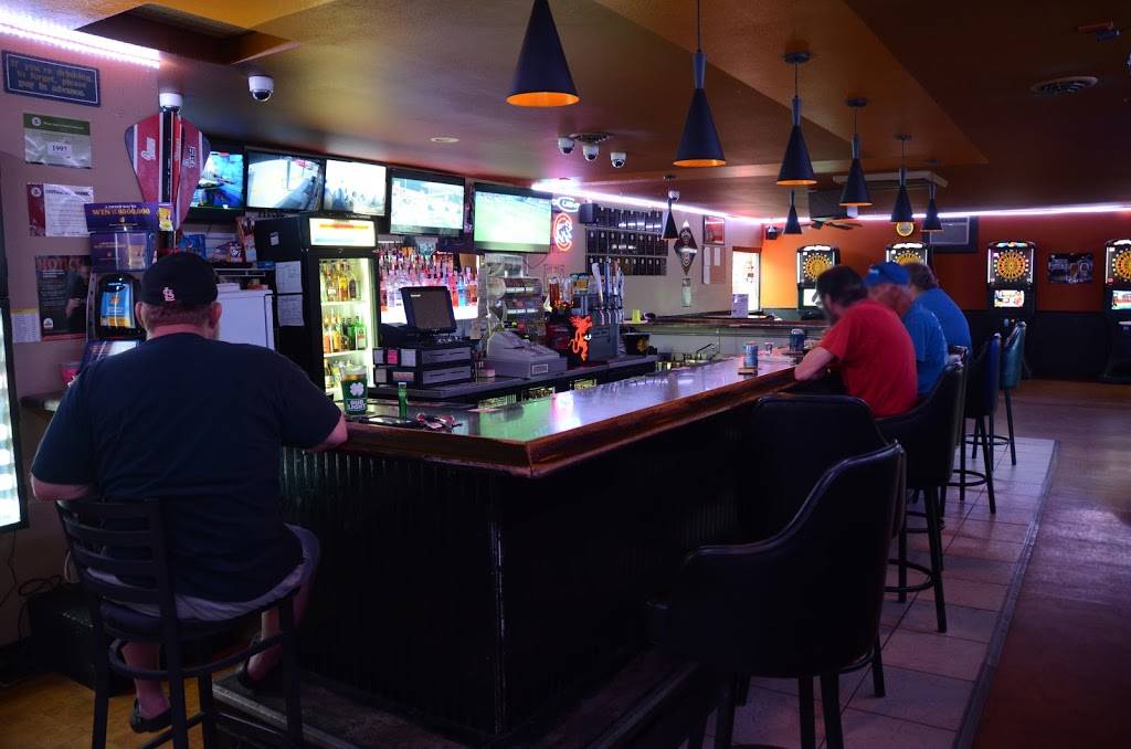 Shot Spot Pub | restaurant | 118 Argentina Ave, Bartonville, IL 61607, USA | 3096979851 OR +1 309-697-9851