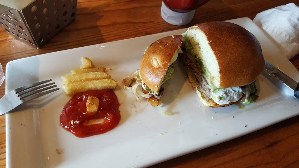 Chilis Grill & Bar | restaurant | 5363 Sheridan St, Hollywood, FL 33021, USA | 9549668940 OR +1 954-966-8940