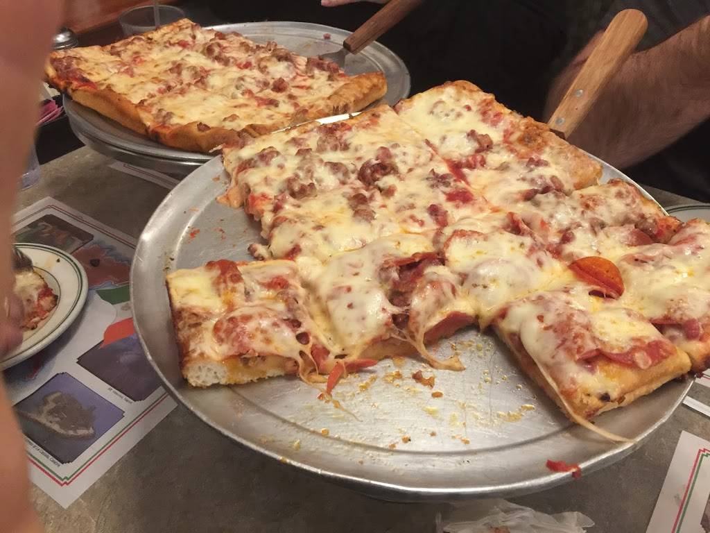 Guidos Pizza Haven, Restaurant, and Preferred Catering Service | restaurant | 12809 Chillicothe Rd, Chesterland, OH 44026, USA | 4407299666 OR +1 440-729-9666