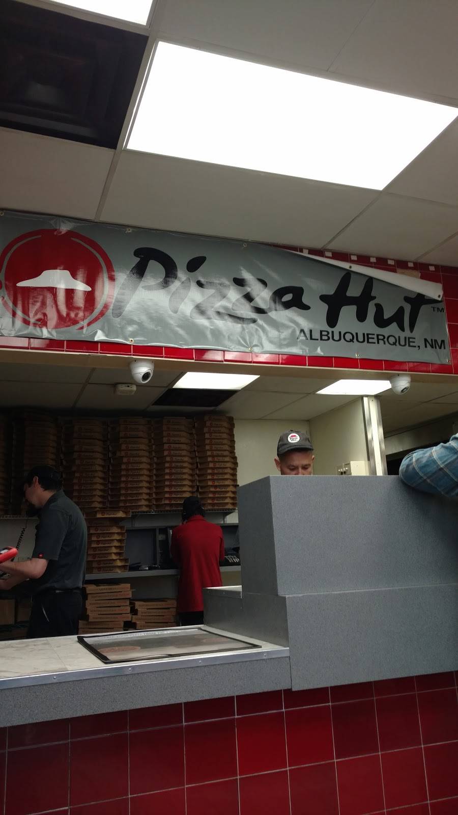 Pizza Hut | meal delivery | 8700 Central Ave SE, Albuquerque, NM 87123, USA | 5052559000 OR +1 505-255-9000