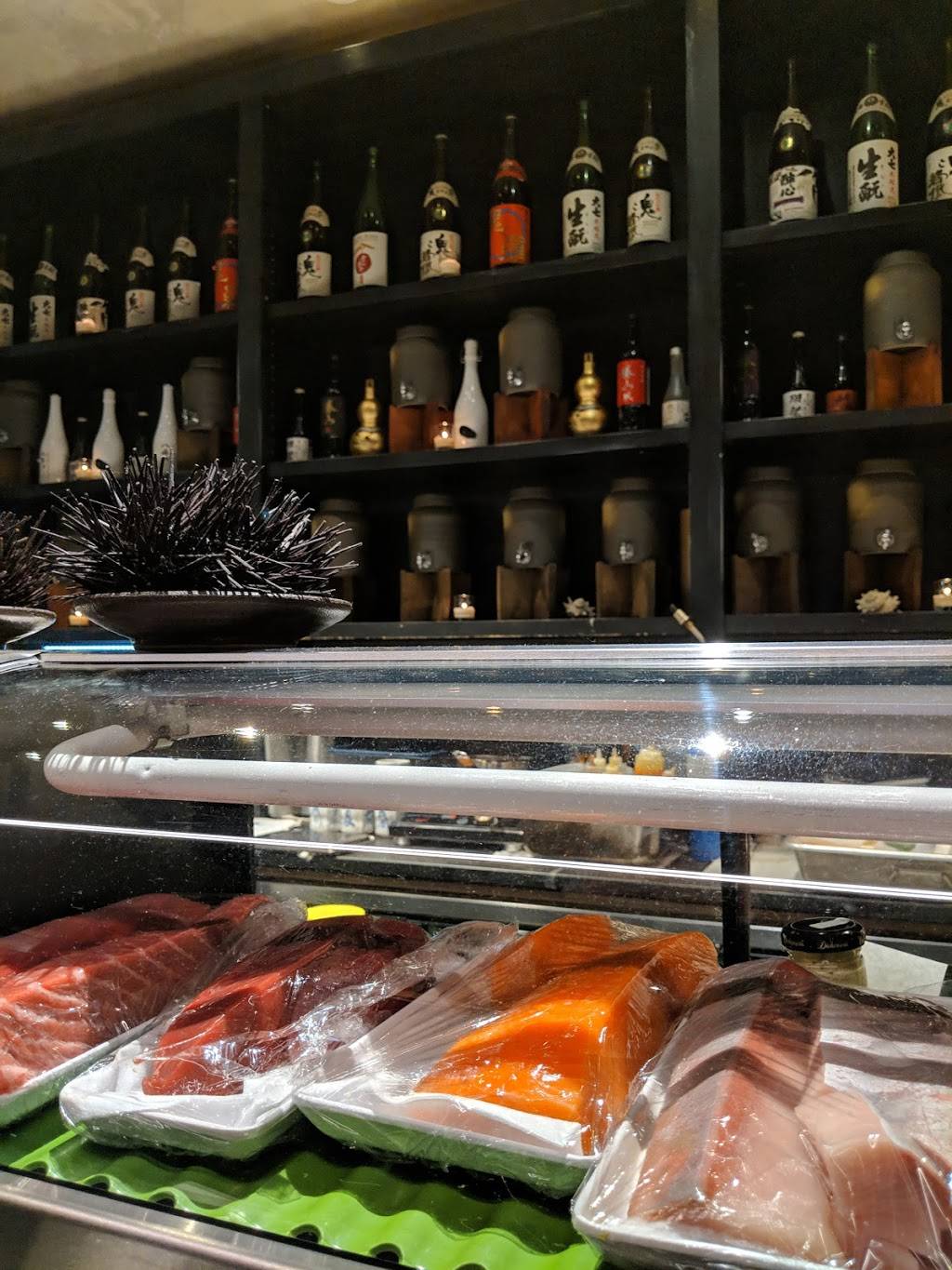 Uni | restaurant | 370A Commonwealth Avenue, Boston, MA 02215, USA | 6175367200 OR +1 617-536-7200