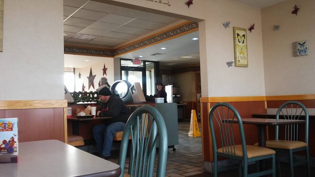 Arbys | restaurant | 11 W Northbrook Dr, Dwight, IL 60420, USA | 8155844731 OR +1 815-584-4731