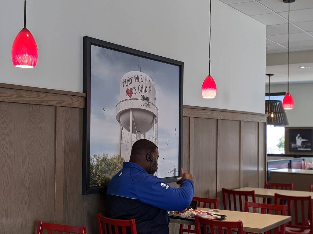 Chick-fil-A Western Center Blvd | restaurant | 2900 Western Center Blvd, Fort Worth, TX 76131, USA | 8178477384 OR +1 817-847-7384