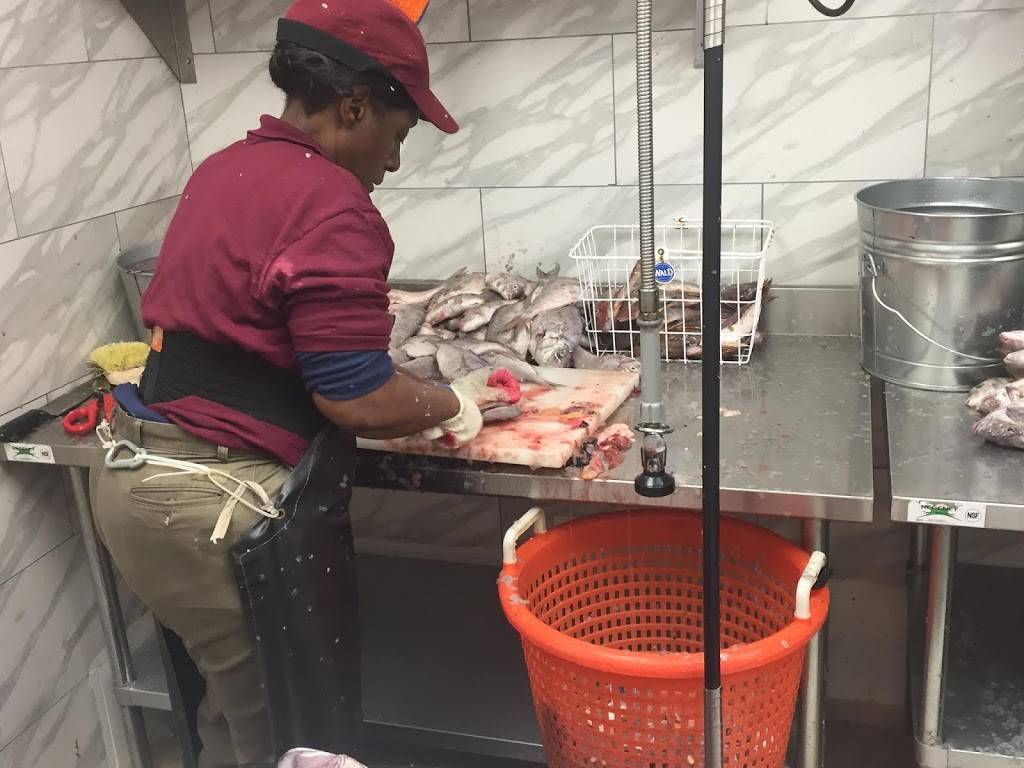 Reel Brothers Fish House | restaurant | 2323 Martin Luther King Jr Ave SE, Washington, DC 20020, USA | 2025255050 OR +1 202-525-5050