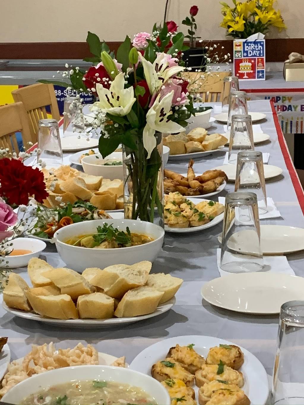 Pho Mai | restaurant | 393 W Warner Rd Suite Suite #103, Chandler, AZ 85225, USA | 4805975458 OR +1 480-597-5458