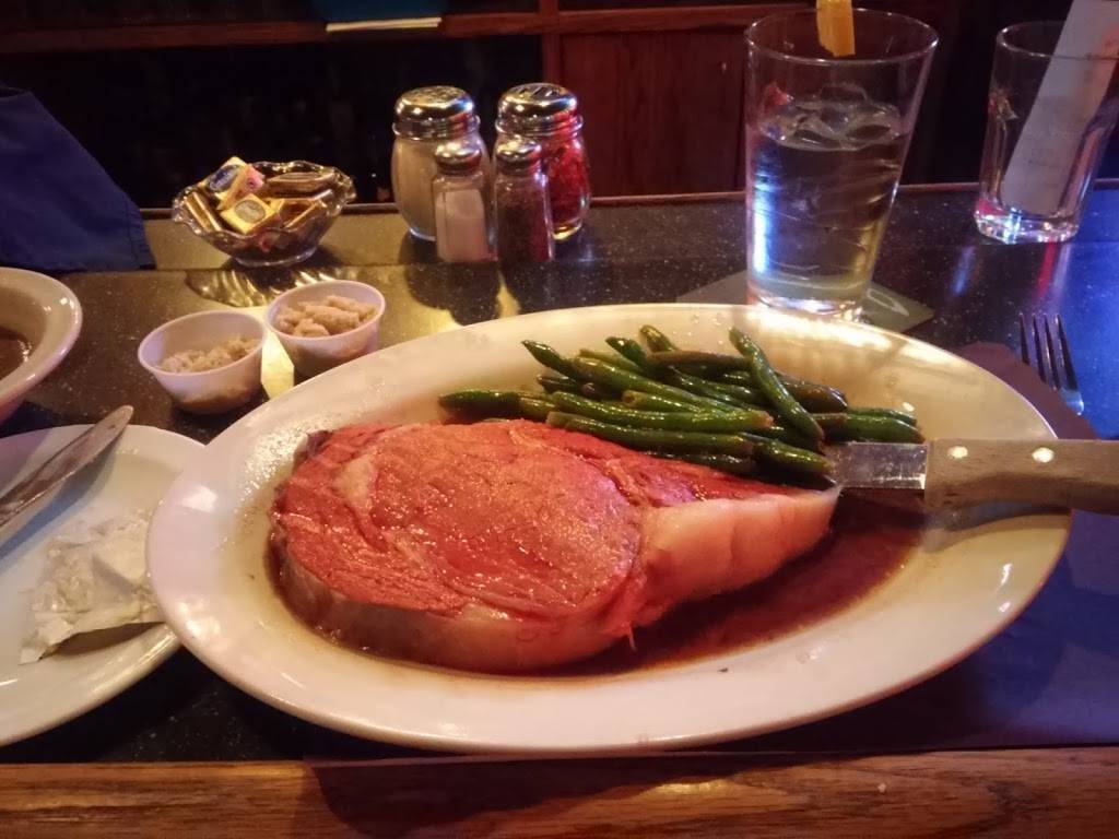 Skyline Restaurant & Banquet | restaurant | 106 Ella Grasso Turnpike, Windsor Locks, CT 06096, USA | 8606239296 OR +1 860-623-9296