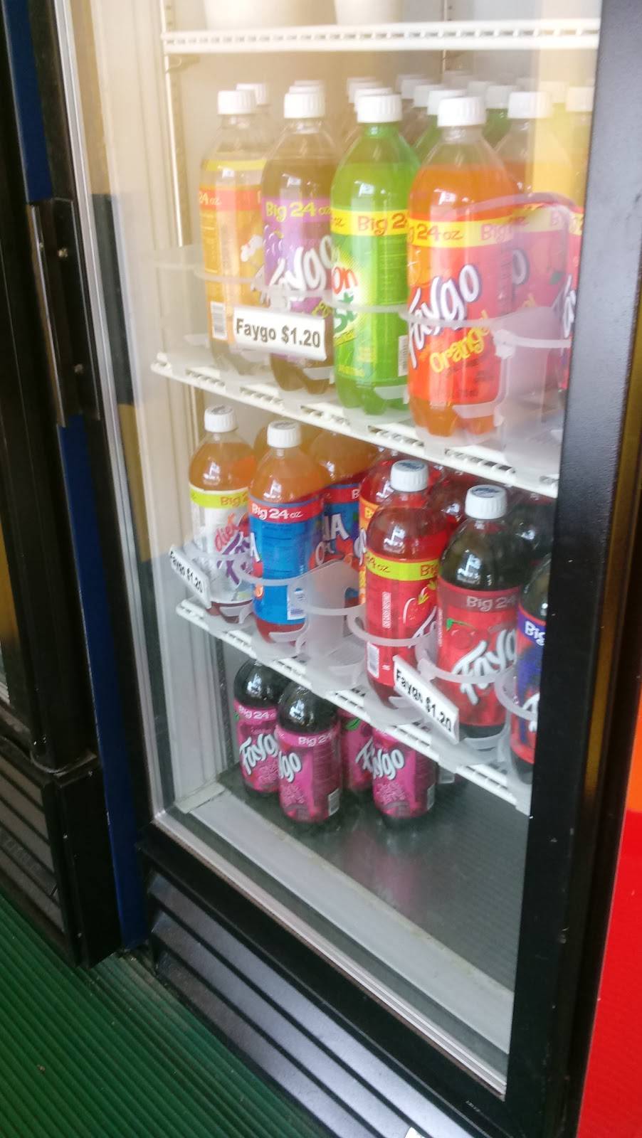 Backyard Barbecue | restaurant | 2253 Hill Rd, Grand Blanc, MI 48439, USA | 8105797979 OR +1 810-579-7979