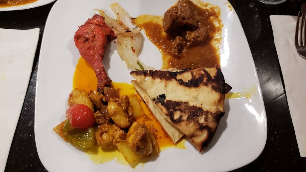 Bollywood Grill | restaurant | 1038 N Jackson St, Milwaukee, WI 53202, USA | 4142718200 OR +1 414-271-8200