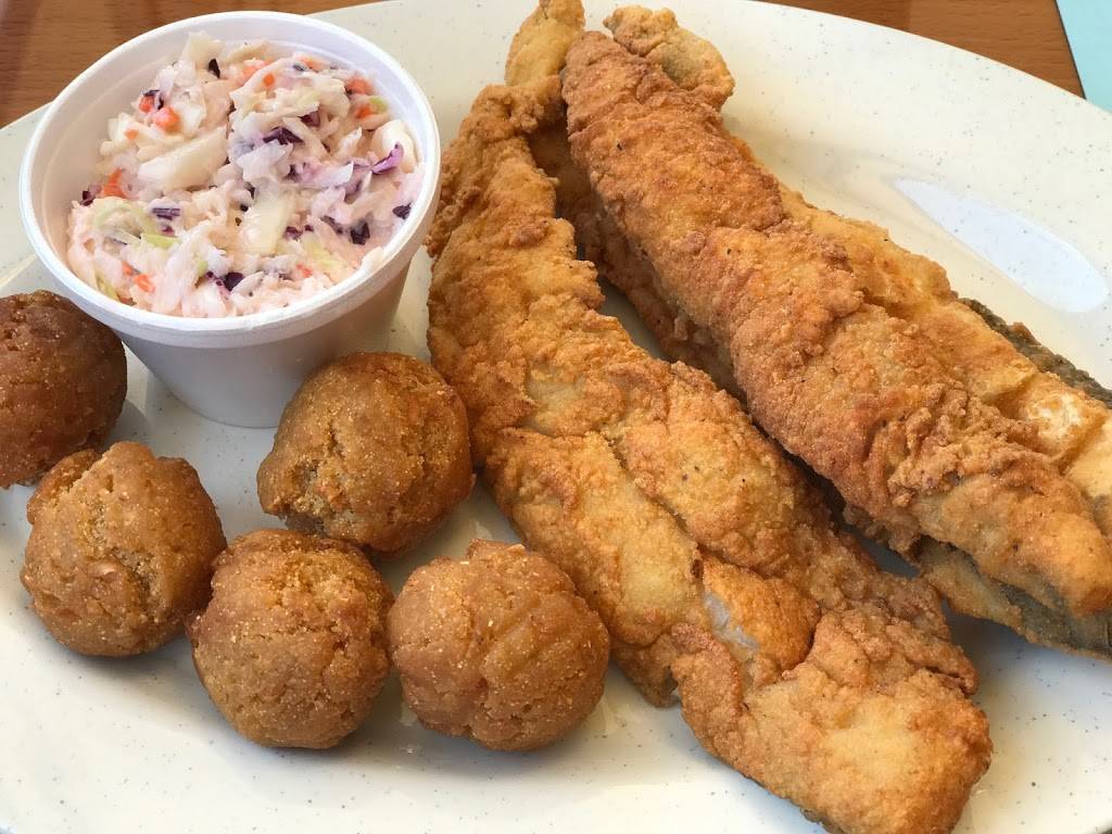 Tidewater Seafood | restaurant | 7483 Tidewater Dr, Norfolk, VA 23505, USA | 7575878888 OR +1 757-587-8888