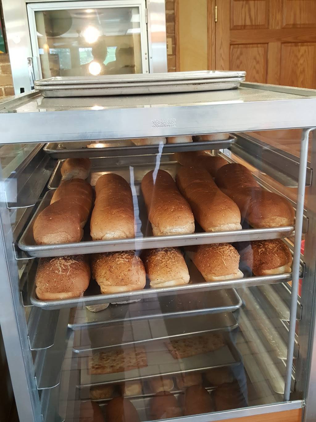 Subway | meal takeaway | 1700 Court Ave, Chariton, IA 50049, USA | 6417745911 OR +1 641-774-5911