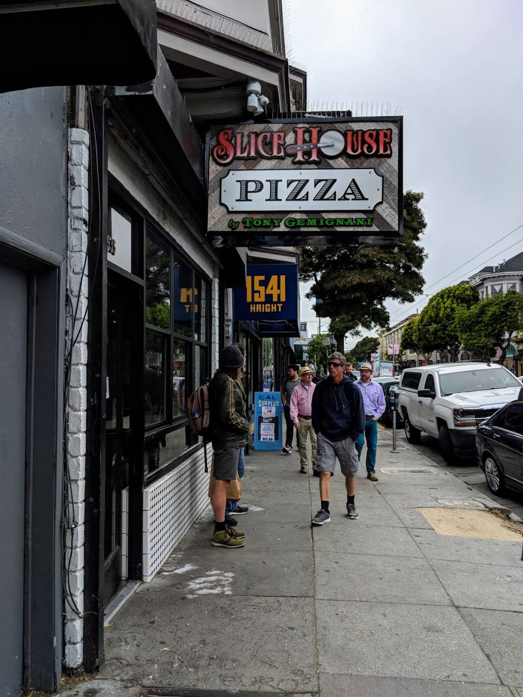 Slice House Pizza | restaurant | 1535 Haight St, San Francisco, CA 94117, USA | 4155522520 OR +1 415-552-2520