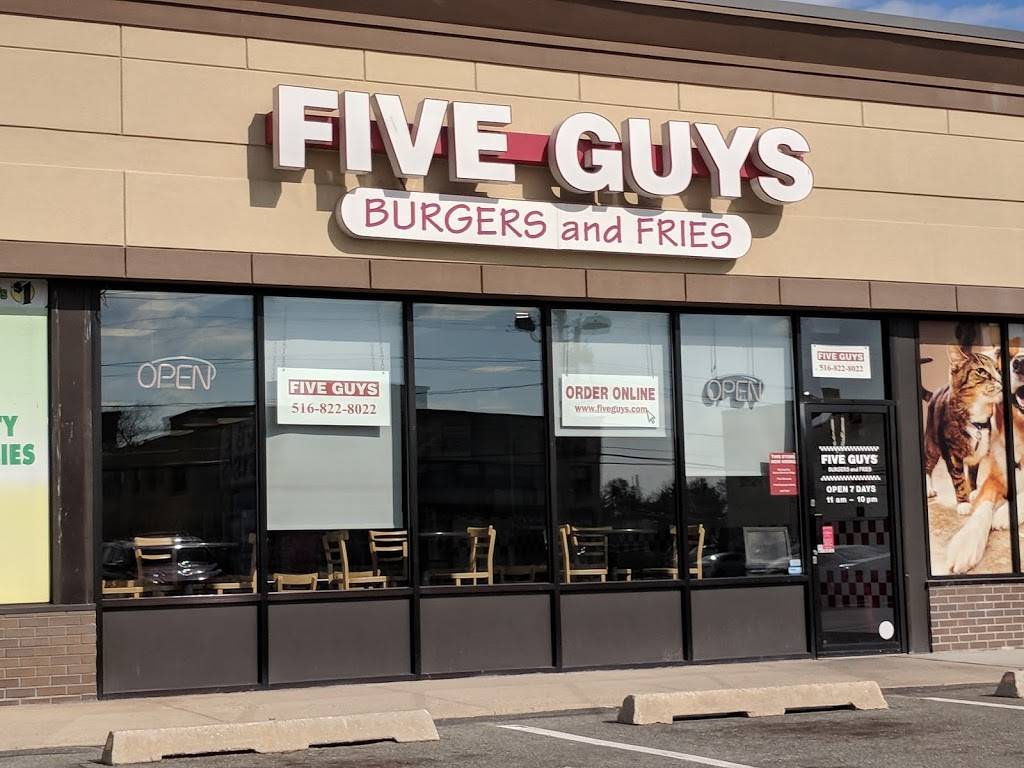 Five Guys | meal takeaway | 265 N Broadway, Hicksville, NY 11801, USA | 5168228022 OR +1 516-822-8022