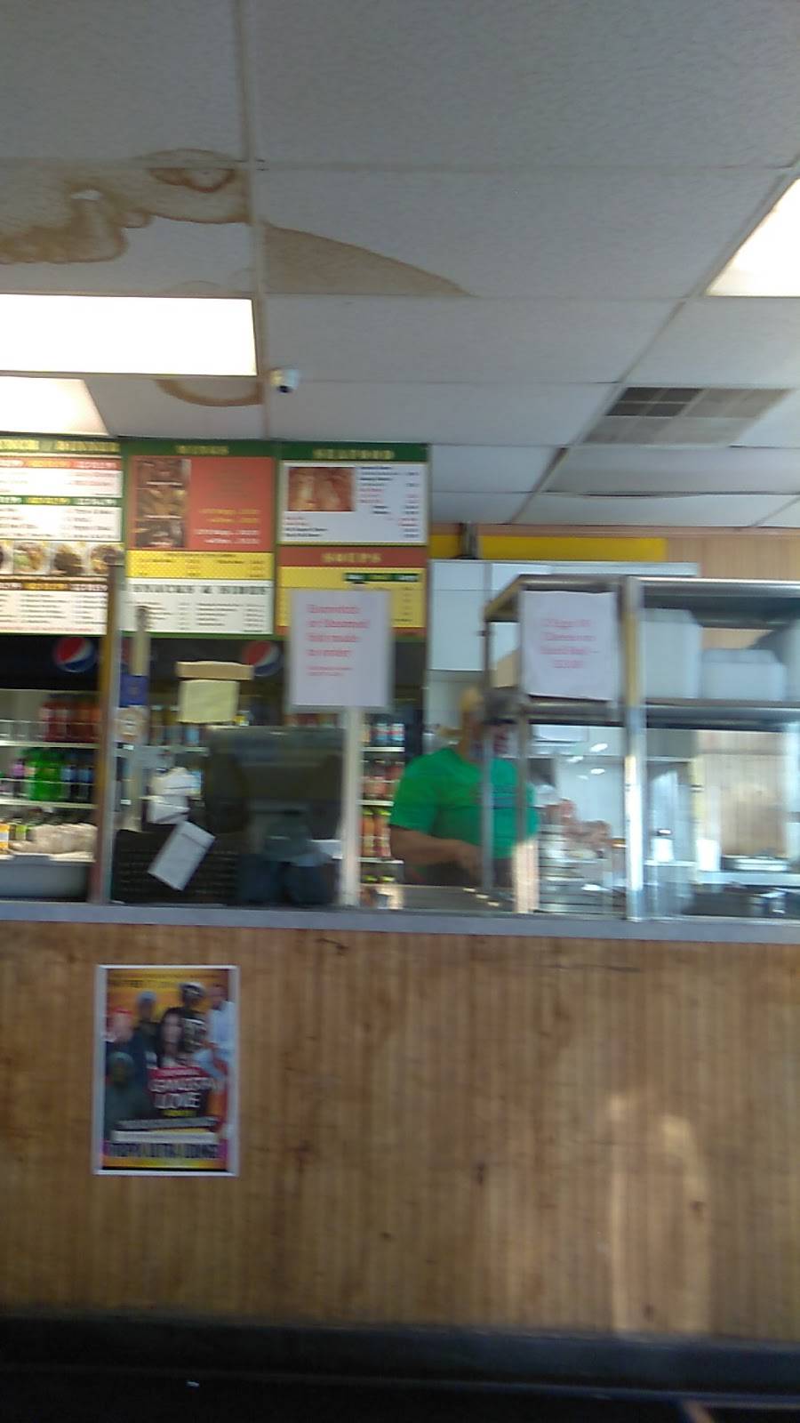 Berties West Indian & American Restaurant | restaurant | 928 N Main St, Waterbury, CT 06704, USA | 2037574330 OR +1 203-757-4330