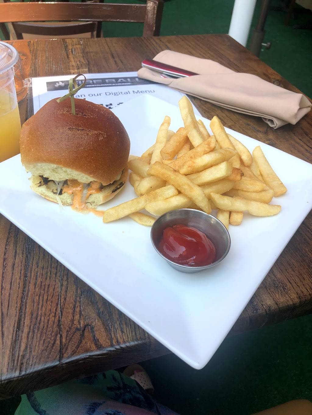 Fireball Restaurant | restaurant | 3920 Broadway, New York, NY 10032, USA | 6464100983 OR +1 646-410-0983