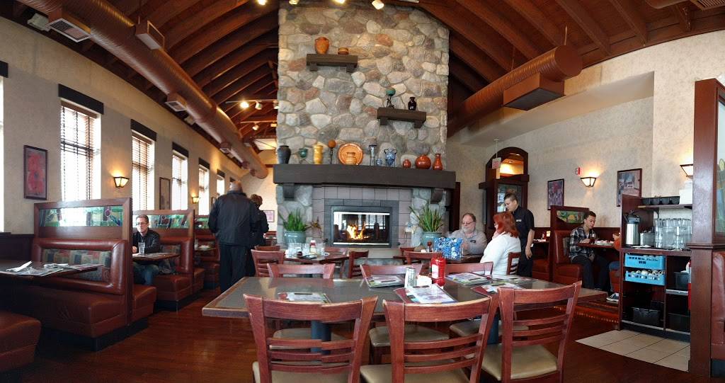 Richard Walkers Pancake House | restaurant | 5680 Northwest Hwy, Crystal Lake, IL 60014, USA | 8154799000 OR +1 815-479-9000