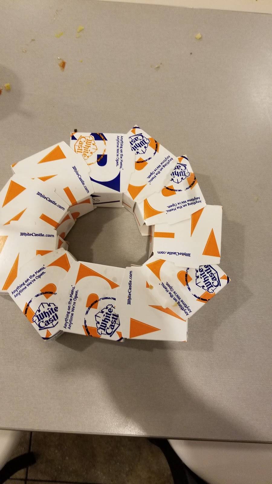 White Castle | restaurant | 78 Hilltop Village Center Dr, Eureka, MO 63025, USA | 6369381137 OR +1 636-938-1137