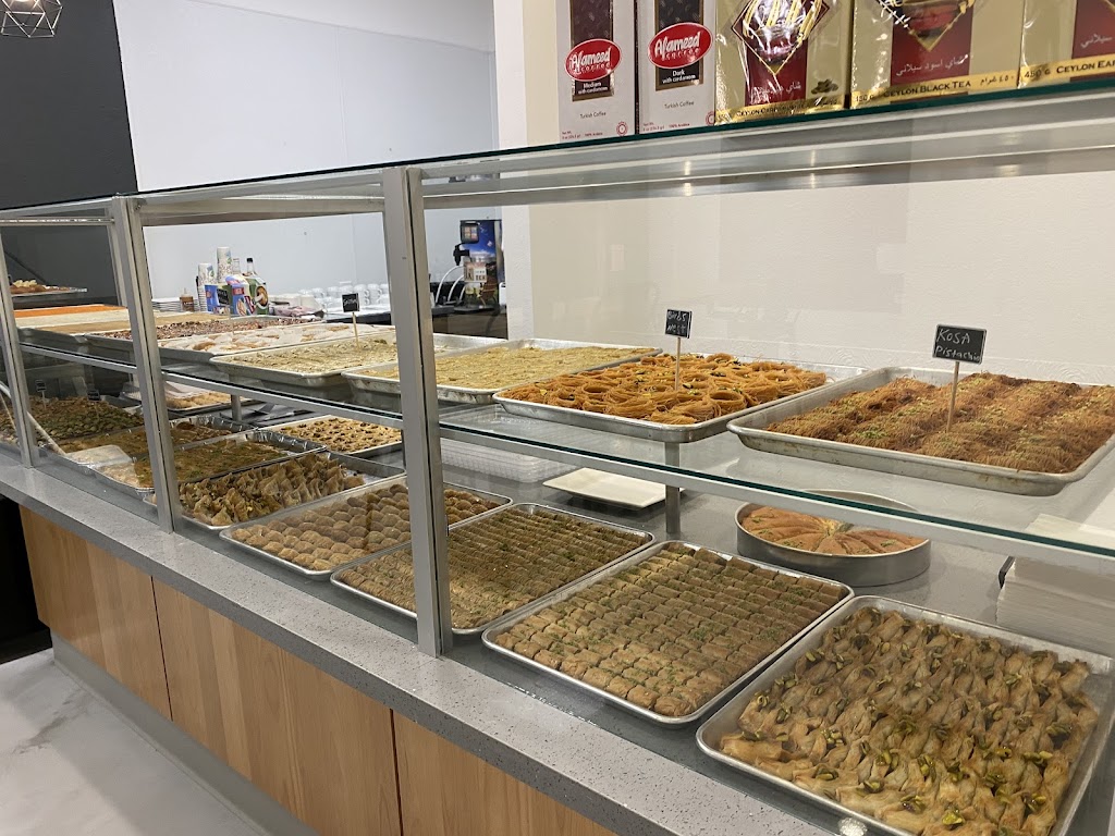 PapaFeta | restaurant | 26485 Ynez Rd Suite N, Temecula, CA 92591, USA | 9514047050 OR +1 951-404-7050