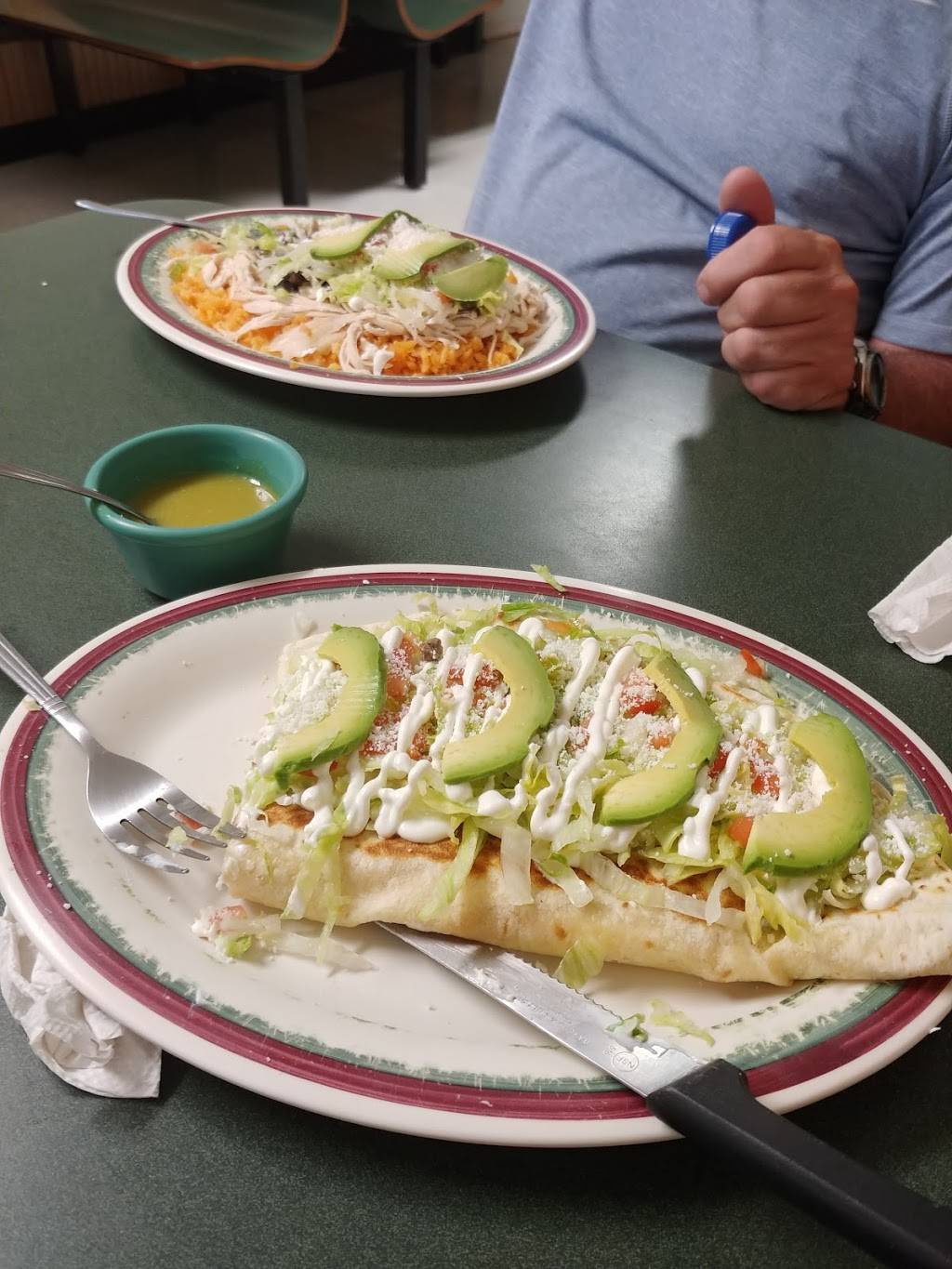 Comercial Mexicana LLC | restaurant | 3806 New Jersey Ave, Wildwood, NJ 08260, USA | 6095239498 OR +1 609-523-9498