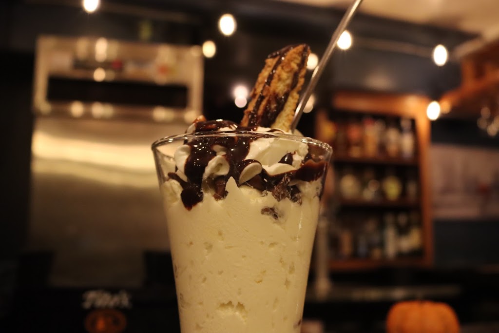 Mandolin Bar & Grill | restaurant | 4126 Clemson Blvd, Anderson, SC 29621, USA | 8643283383 OR +1 864-328-3383