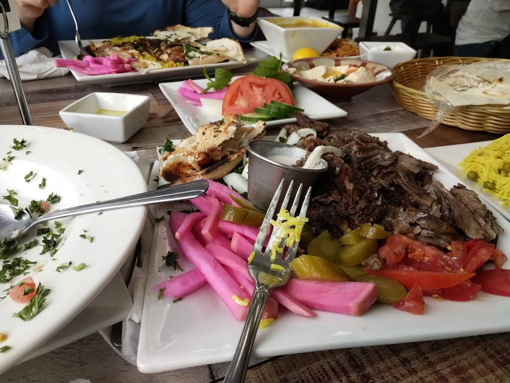 Basha Grill | restaurant | 26951 Ford Rd, Dearborn Heights, MI 48127, USA | 3133952222 OR +1 313-395-2222