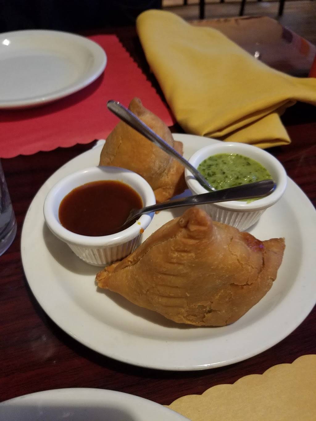 Cafe India Bay View | restaurant | 2201 S Kinnickinnic Ave, Milwaukee, WI 53207, USA | 4148376121 OR +1 414-837-6121