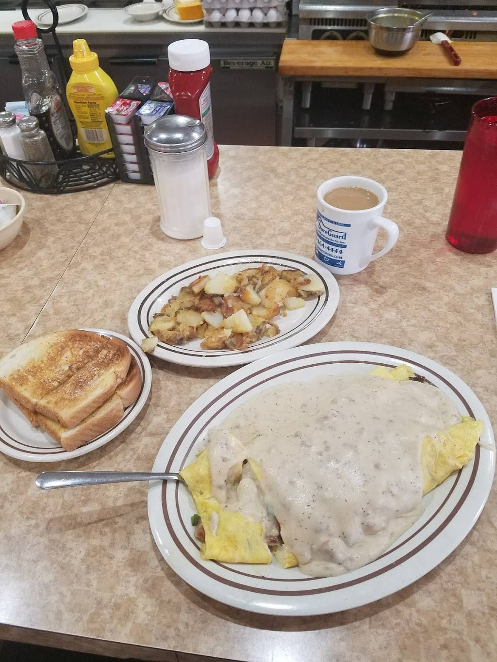 Country Coney | restaurant | 1040 S Lapeer Rd, Oxford, MI 48371, USA | 2486287712 OR +1 248-628-7712