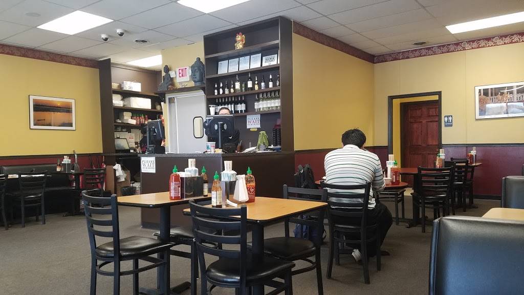 Cafe MeKong Viet-Thai Cuisine | restaurant | 1405 S Main St, Blacksburg, VA 24060, USA | 5409532838 OR +1 540-953-2838