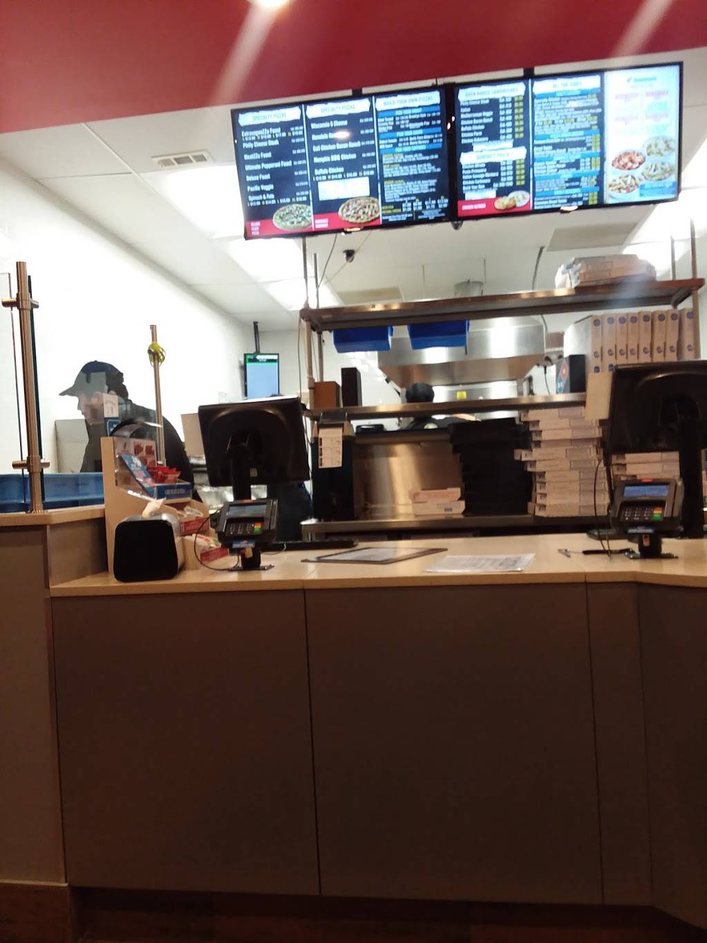 Dominos Pizza | meal delivery | 1453 E Hyde Park Blvd, Chicago, IL 60615, USA | 7733243800 OR +1 773-324-3800