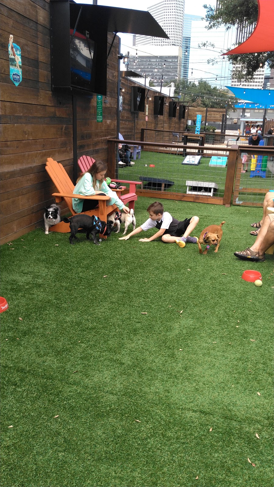 Gyroland (Food Truck) | restaurant | 2300 Louisiana St, Houston, TX 77006, USA | 8325201734 OR +1 832-520-1734