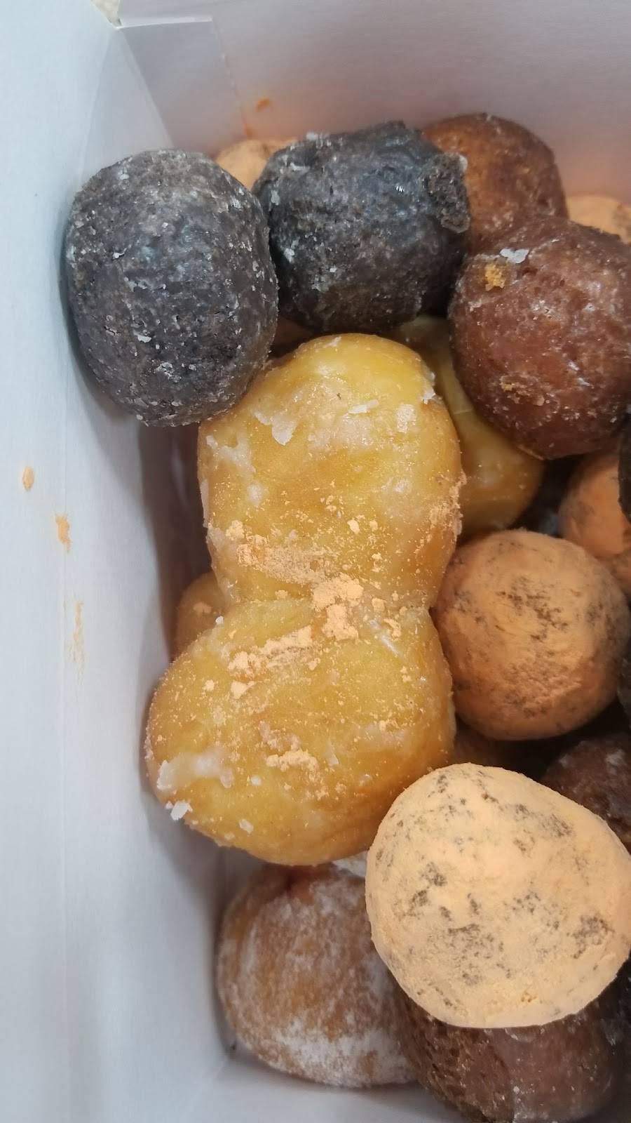 Dunkin | bakery | 2091 Griffin Rd, Dania Beach, FL 33312, USA | 9549818784 OR +1 954-981-8784