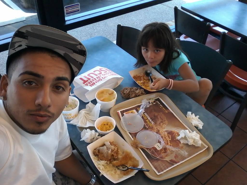 Churchs Chicken | restaurant | 14155 Ramona Blvd, Baldwin Park, CA 91706, USA | 6263375433 OR +1 626-337-5433