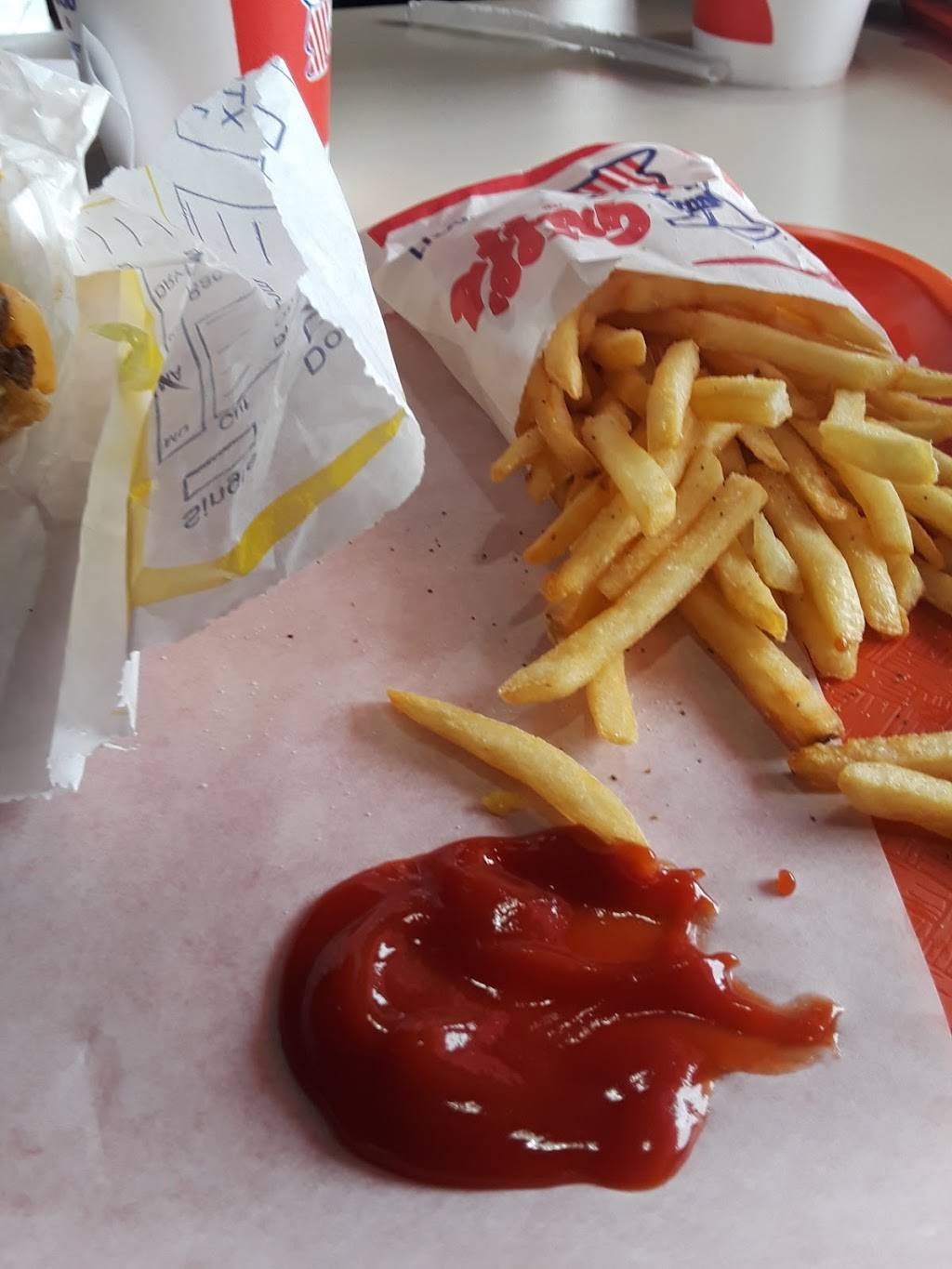 Griffs Hamburgers | restaurant | 2010 Military Pkwy, Mesquite, TX 75149, USA | 9722886063 OR +1 972-288-6063