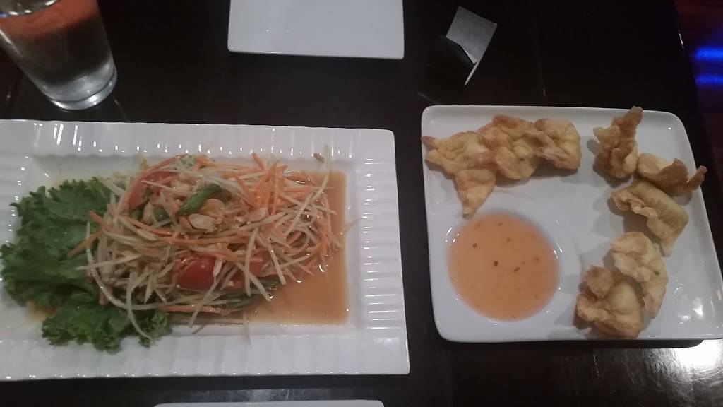 Thai Curry | restaurant | 307 N Glebe Rd, Arlington, VA 22203, USA | 7035240711 OR +1 703-524-0711