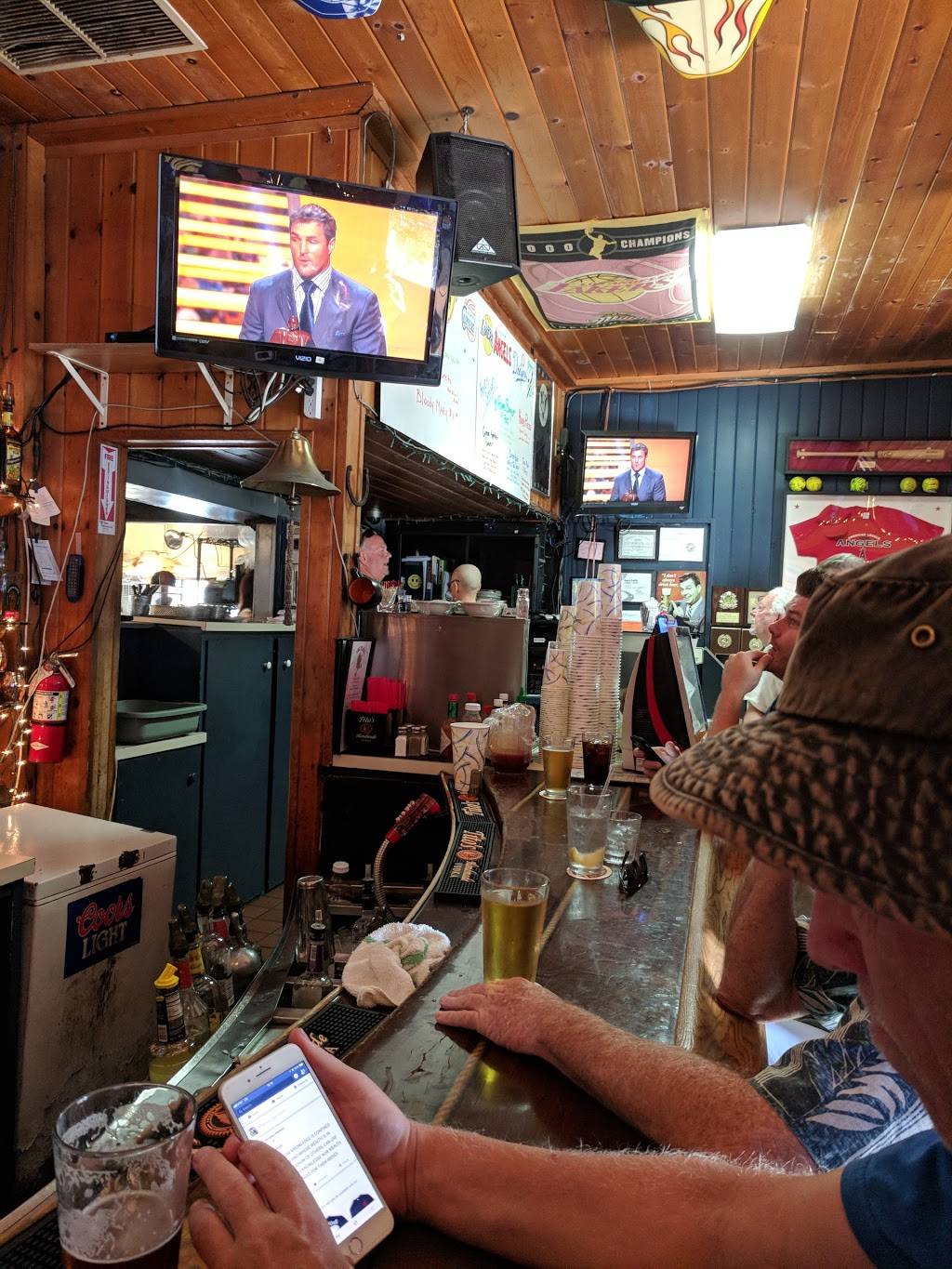 The Place | restaurant | 2920 East Coast Hwy, Corona Del Mar, CA 92625, USA | 9496440210 OR +1 949-644-0210