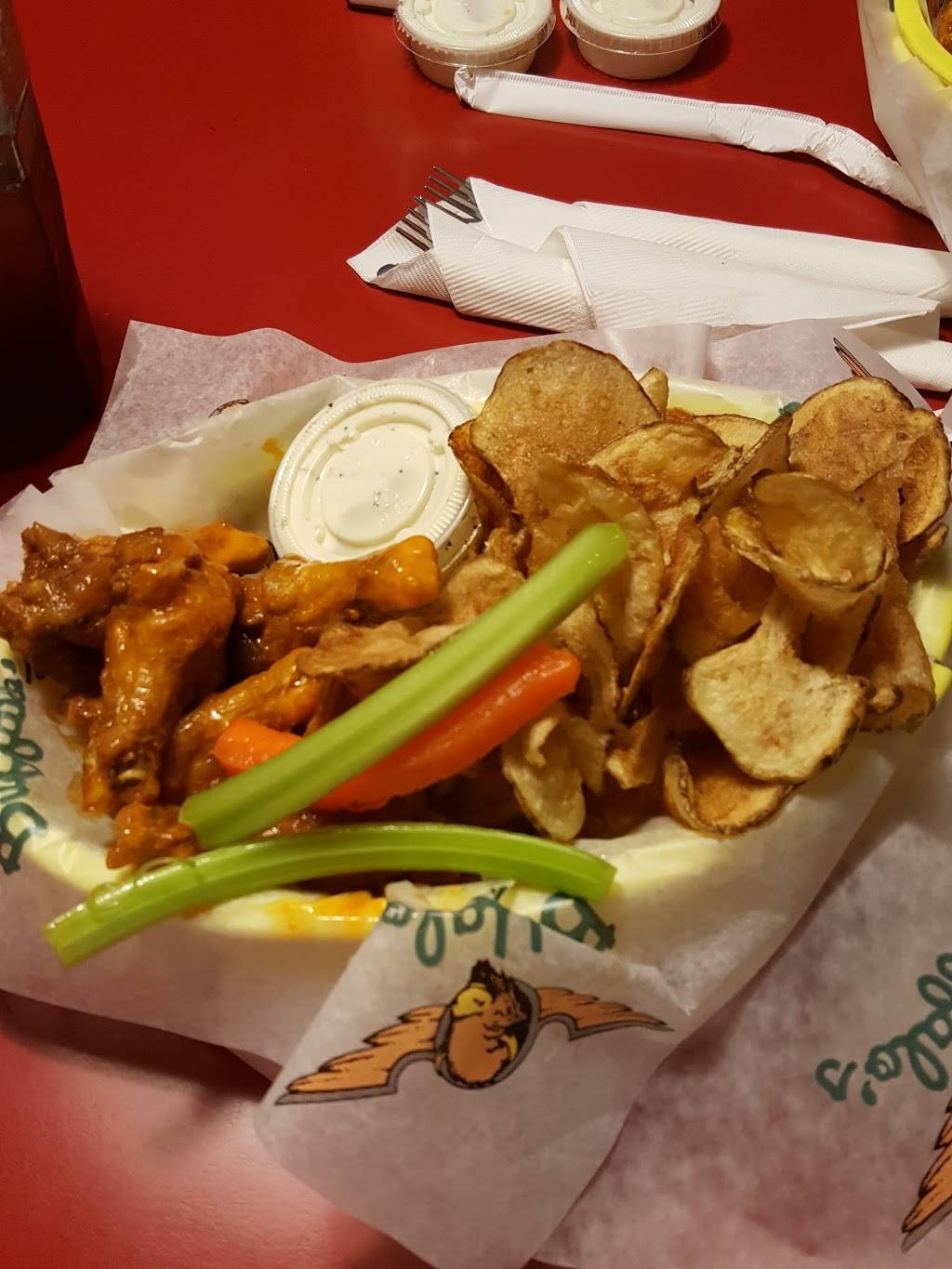 Buffalos | restaurant | 440 Shorter Ave, Rome, GA 30165, USA | 7062342833 OR +1 706-234-2833