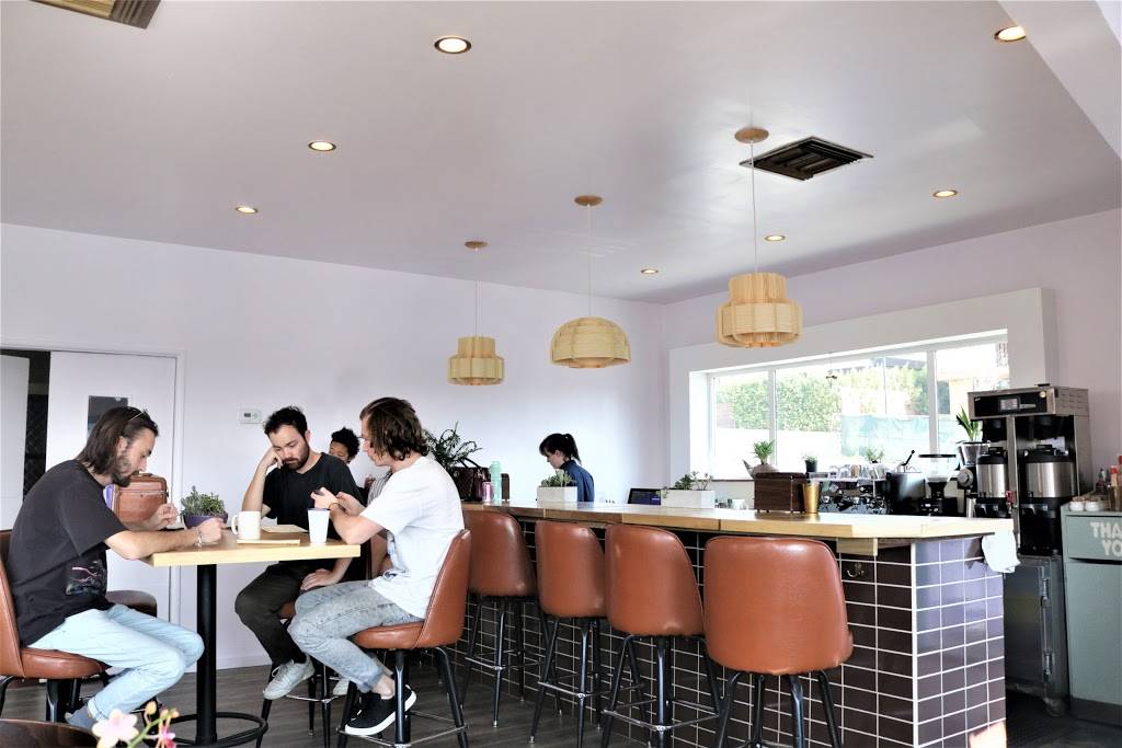 Jewel | restaurant | 654 N Hoover St, Los Angeles, CA 90004, USA | 3235226927 OR +1 323-522-6927