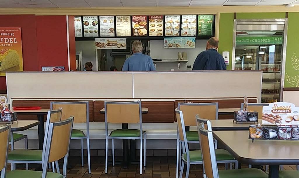 Del Taco | meal takeaway | 40465 Alta Murieta Drive, Murrieta, CA 92563, USA | 9516770819 OR +1 951-677-0819