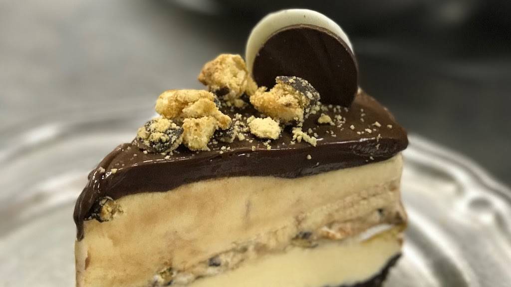 Pattis 1880s Settlement | restaurant | 1793 J H OBryan Ave, Grand Rivers, KY 42045, USA | 2703628844 OR +1 270-362-8844