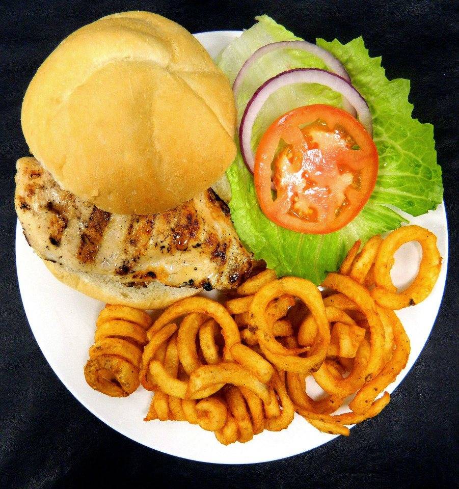 Wings & More | restaurant | 2513 Summit St, Columbus, OH 43202, USA | 6142689464 OR +1 614-268-9464