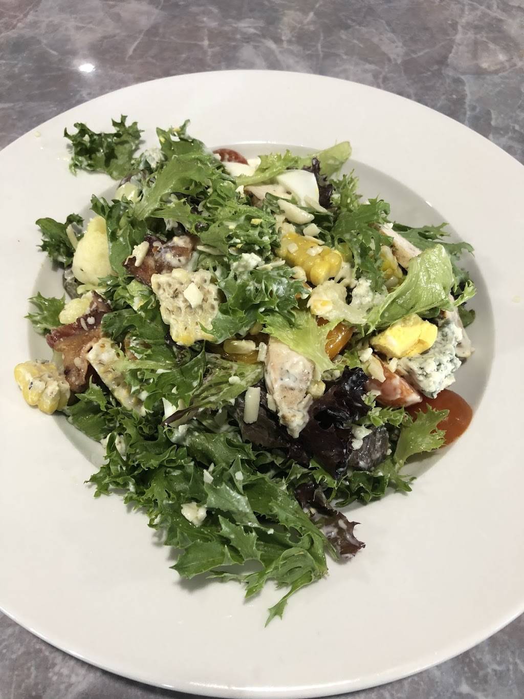 Trackside Diner Bar And Gaming | restaurant | 682 Park Ave, Genoa, IL 60135, USA | 8157846574 OR +1 815-784-6574